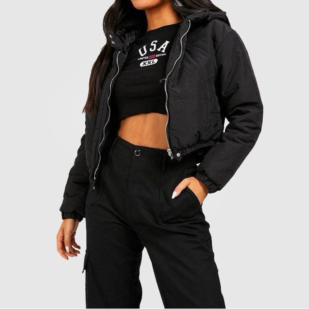 Boohoo Black Cropped Puffer Jacket 8 M bomber petite padded coat hooded cozy